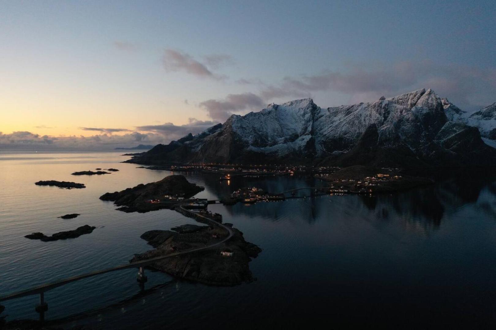Lofoten Panoramic Luxury Home With Sauna モスケネス エクステリア 写真