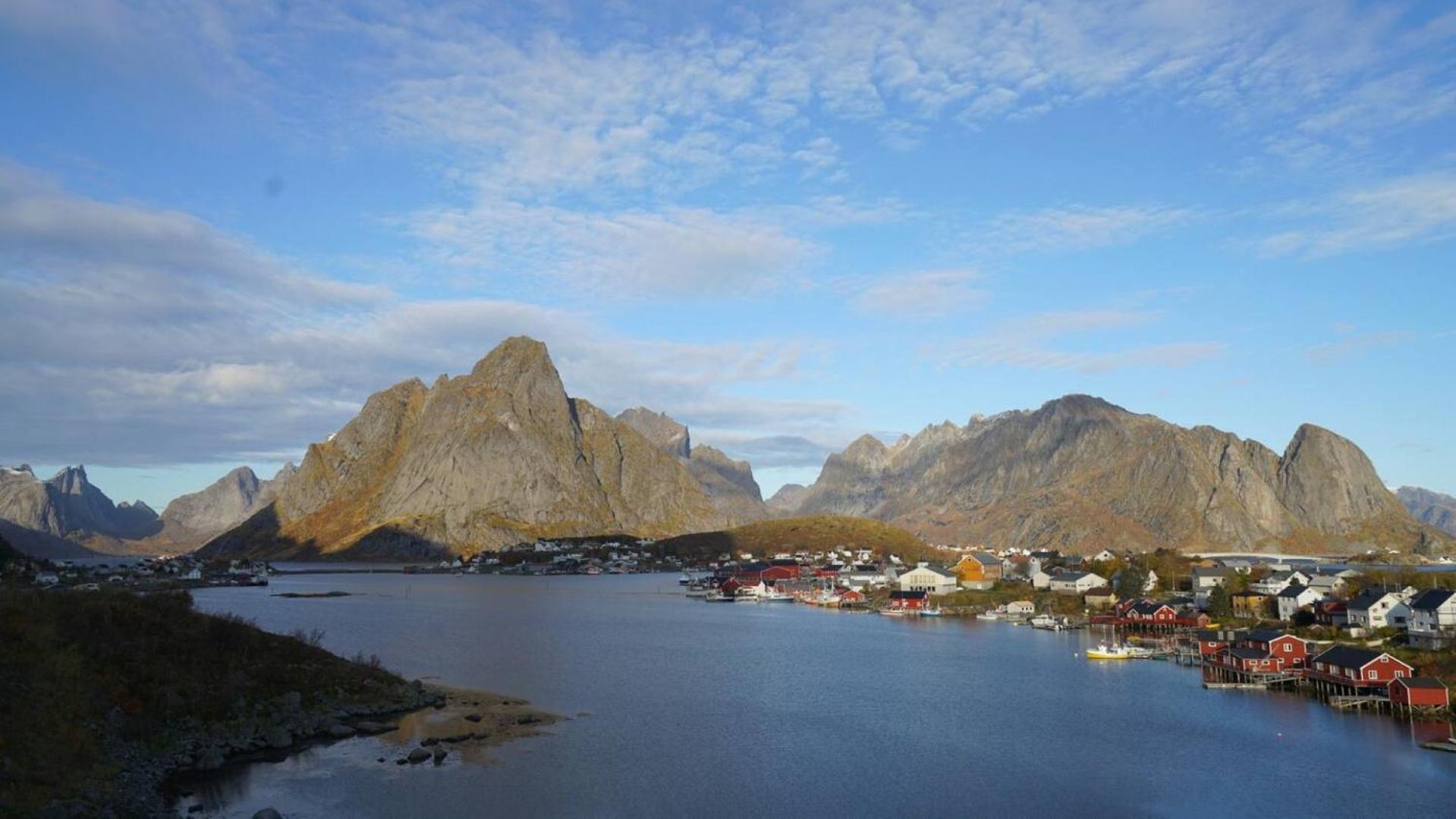 Lofoten Panoramic Luxury Home With Sauna モスケネス エクステリア 写真