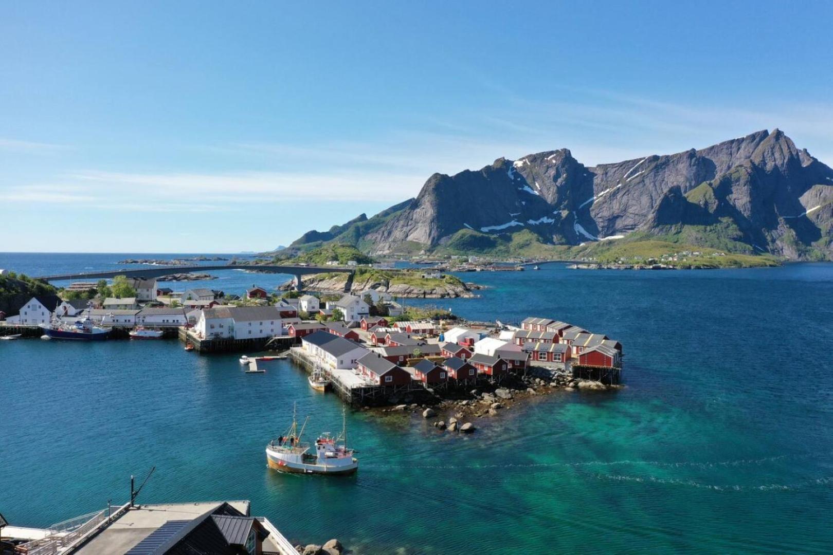 Lofoten Panoramic Luxury Home With Sauna モスケネス エクステリア 写真