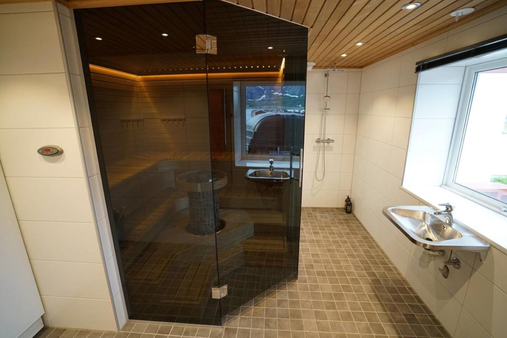 Lofoten Panoramic Luxury Home With Sauna モスケネス エクステリア 写真